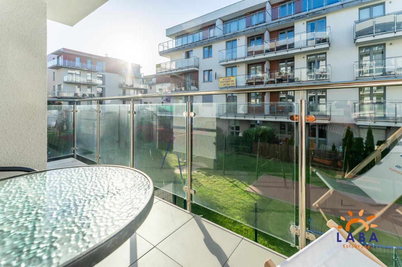 Laba Kolobrzeg Apartamenty Bursztynowe Z Miejscami Postojowymi Exteriér fotografie